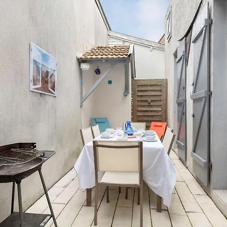 Maison De Bourg En Plein Centre De Hébergement de vacances